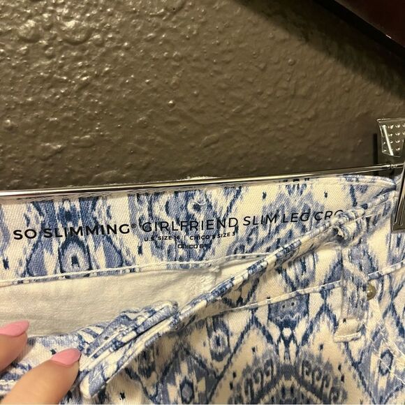 Chicos so Slimming Diamond-Print Girlfriend Crops 3 or XL - Picture 9 of 13